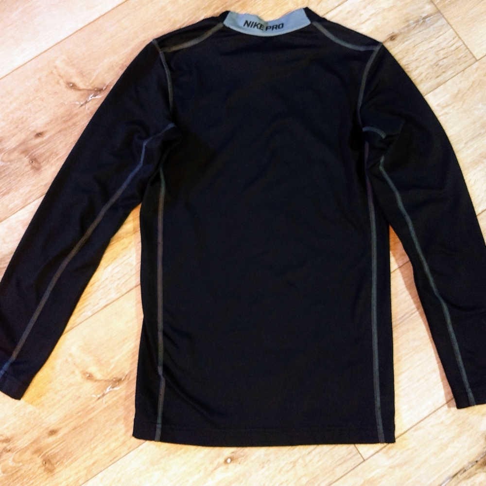Nike Pro Dri-Fit Compression Shirt - Picture 4 of 5